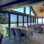 Solar Screen restaurant