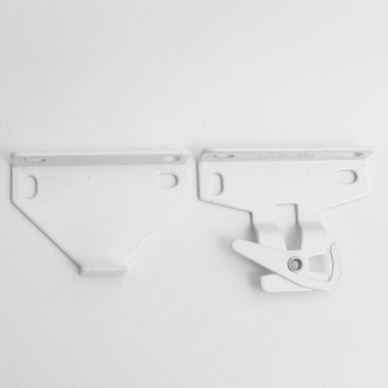 R16 brackets white
